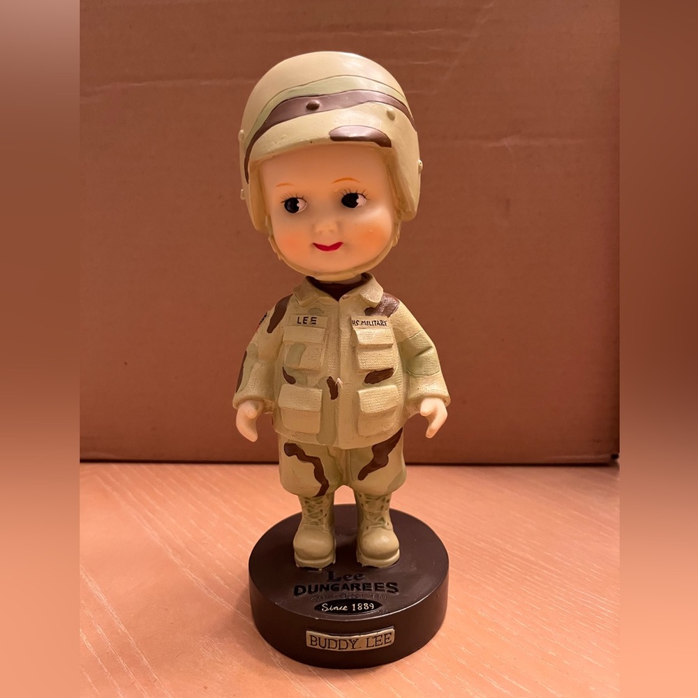 Vintage Buddy Lee 8” Bobblehead. 2003 Iraqi Freedom U.S. Military.